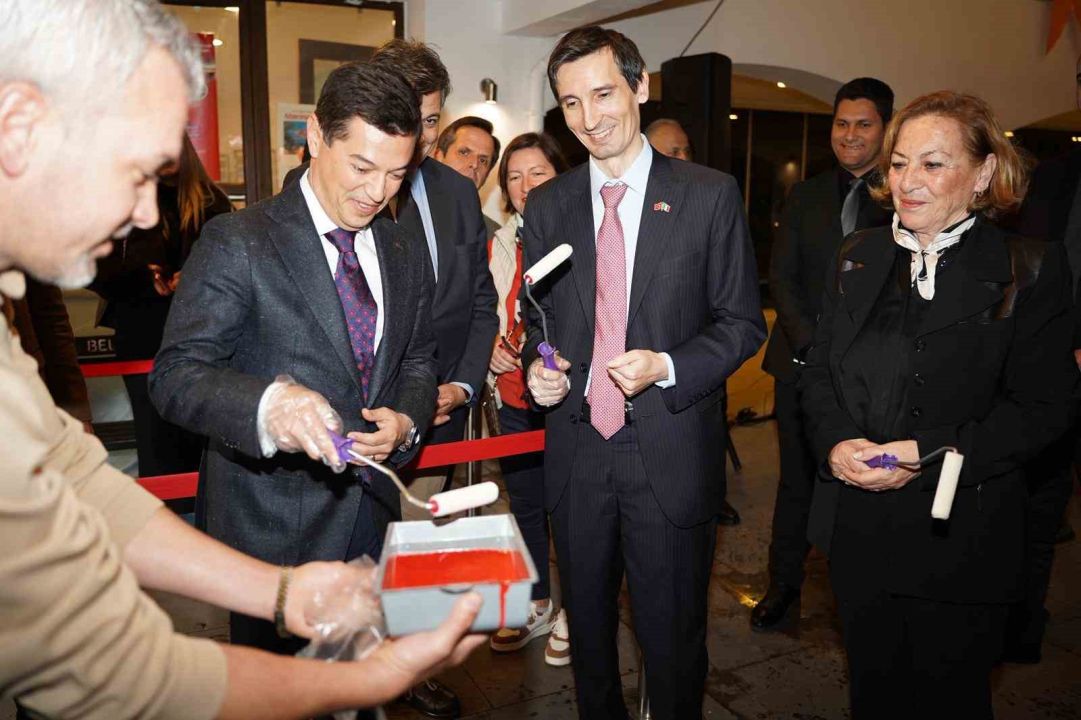 Marmaris’te sanat ve farkındalık buluştu