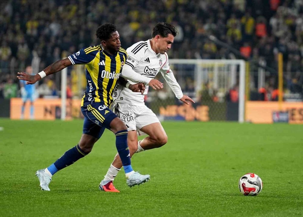 Derbinin galibi Fenerbahçe! Fenerbahçe: 1 - Beşiktaş: 0