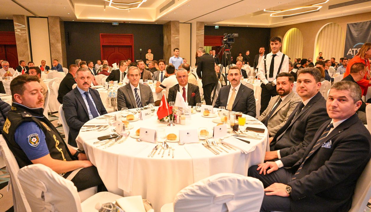 Hacısüleyman: Kemer'in geleceğini bugünden planlamalıyız