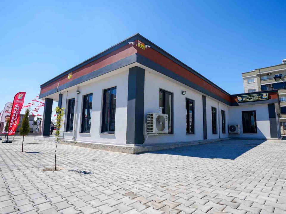 Tarsus’ta Öğretmenler Mahallesi’ne yeni taziye evi kazandırıldı