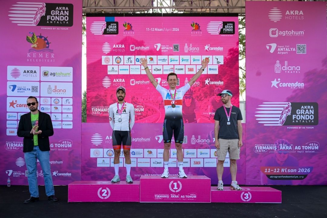 AKRA Gran Fondo Antalya’da dereceye girenler ödüllerine kavuştu