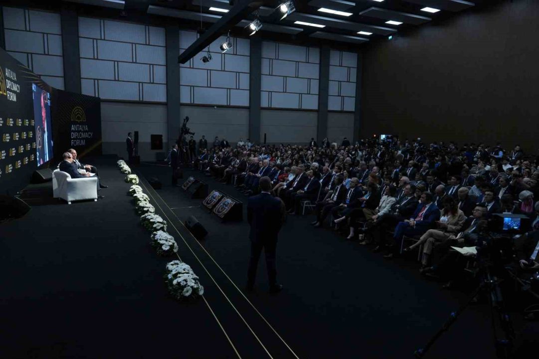 Rusya Dışişleri Bakanı Lavrov: "Bu savaş Batı’nın Rusya’ya karşı Ukrayna eliyle yürüttüğü savaştır"