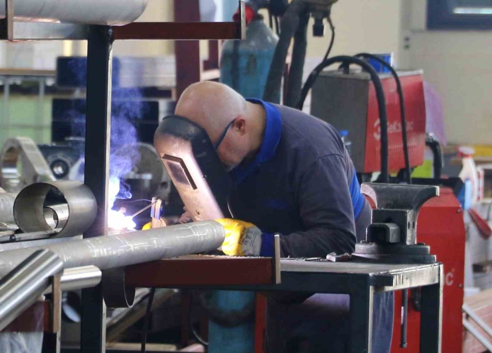 Zeytinyağında üreticileri heyecanlandıracak makine: Soğuk sıkımda sıcak sıkım verimi