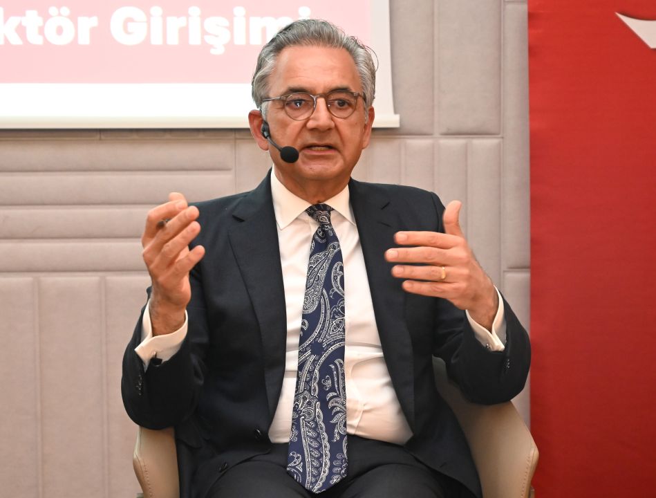 Özbek: Avrupa ile entegrasyon bir tercih değil, geleceğin stratejik kaldıracı