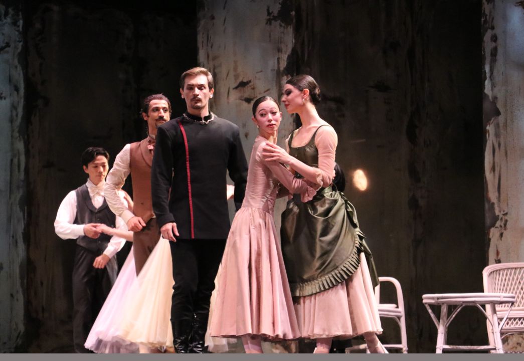 'Anna Karenina' dünya prömiyeriyle sahnede