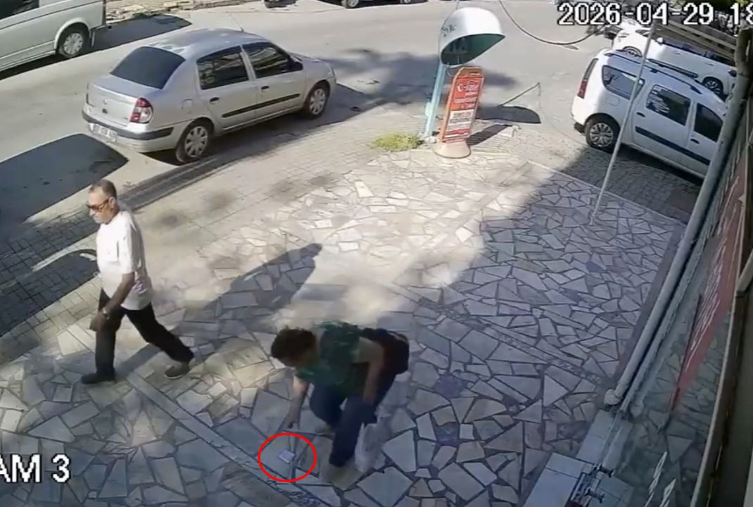Düşürdüğü 700 avroya duyarlı vatandaş sayesinde kavuştu