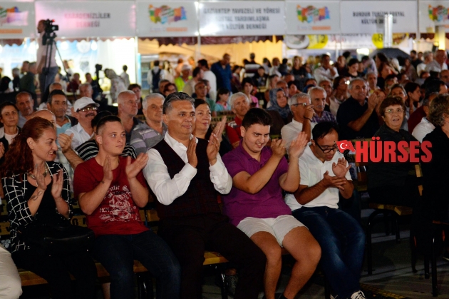 YÖRELER VE RENKLER FESTİVALİ'NE YOĞUN İLGİ