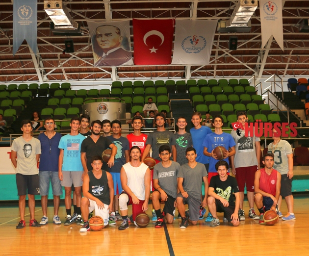 BASKETBOLA BÜYÜK İLGİ