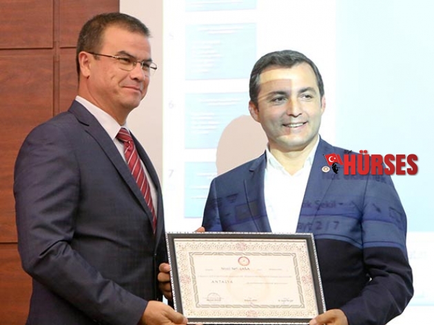 VEKİLLER MAZBATALARINI ALDI