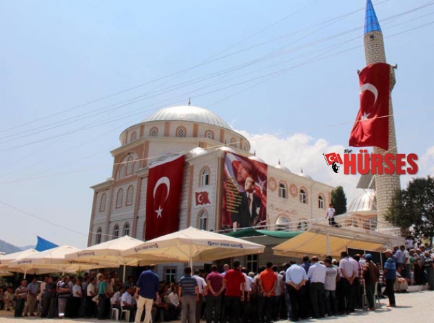TÜREL, KAŞ'TA CAMİ AÇTI