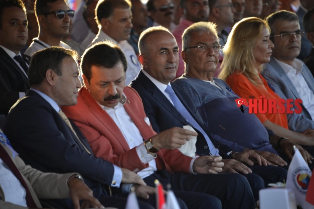 ÇAVUŞOĞLU VE BAYKAL ARASINDA İLGİNÇ DİYALOG