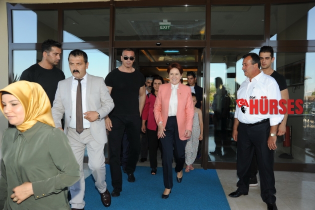 AKŞENER, BAHÇELİ’YE YÜKLENDİ