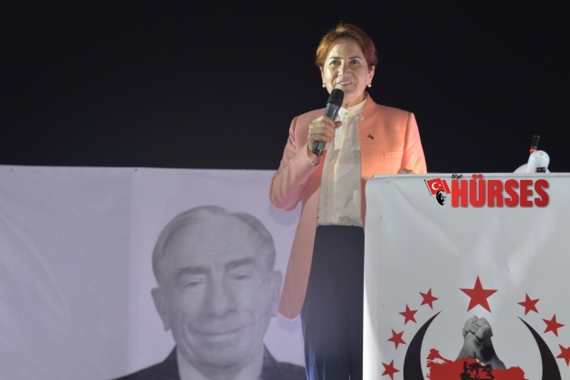 AKŞENER, BAHÇELİ’YE YÜKLENDİ
