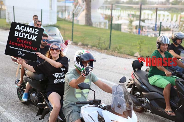 MOTORLARIYLA TERÖRÜ LANETLEDİLER
