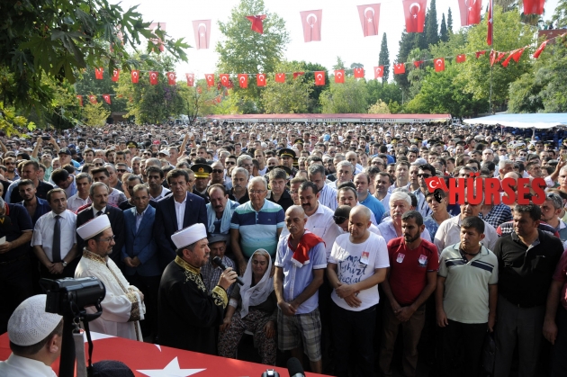 BARIŞ'I ŞEHİT VERDİK