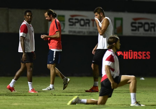 ANTALYASPOR, FENERBAHÇE’YE HAZIRLANIYOR