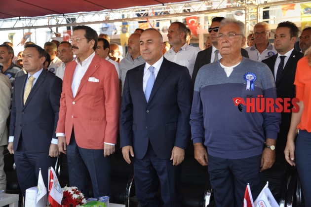 ÇAVUŞOĞLU VE BAYKAL ARASINDA İLGİNÇ DİYALOG