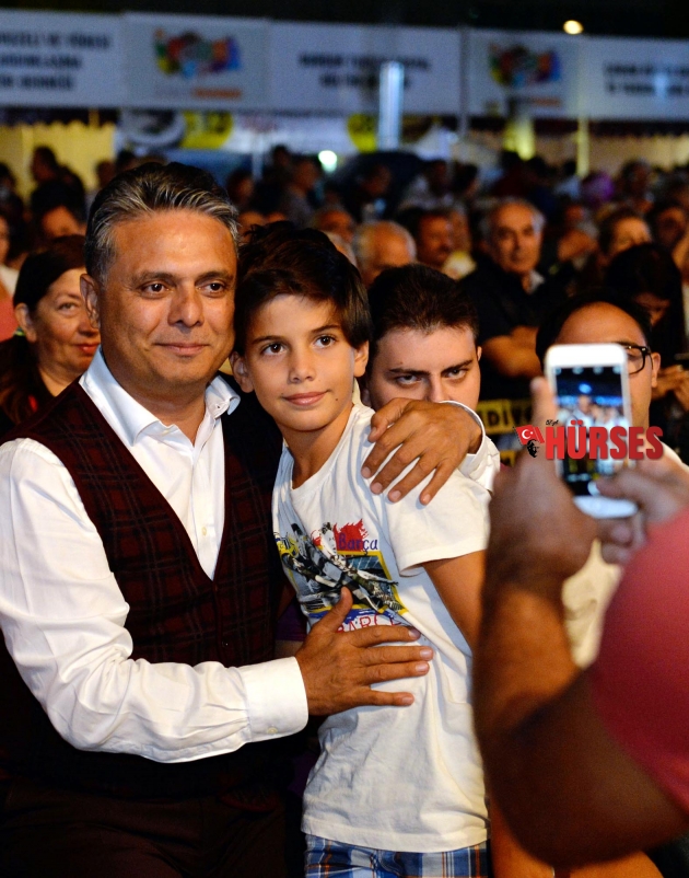 YÖRELER VE RENKLER FESTİVALİ'NE YOĞUN İLGİ