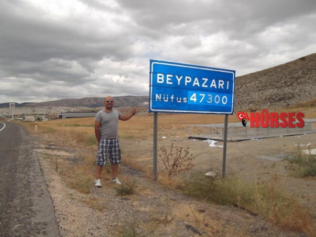 BAHTI AK YERİ YEŞİL GÖĞÜ MAVİ: BEYPAZARI
