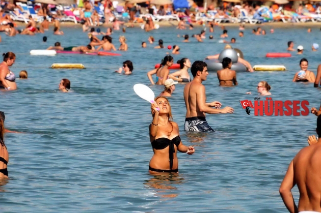 TURIZMCILERDEN OKULLAR GEÇ AÇILSIN ÇAĞRISI