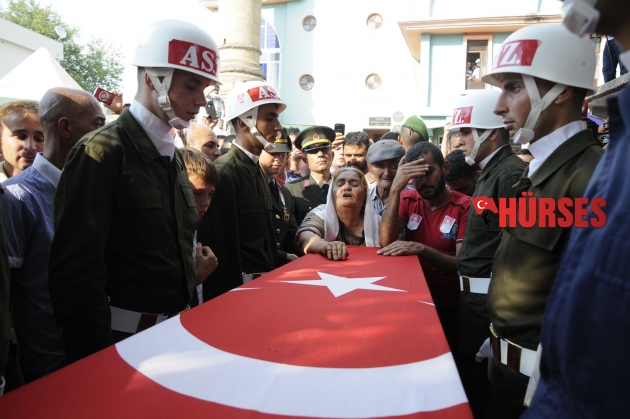 BARIŞ'I ŞEHİT VERDİK