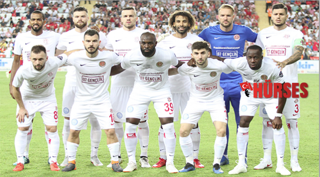07 Gençlik taraftar grubu Antalyaspor'a sponsor oldu