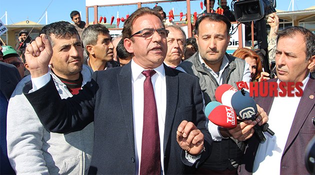 1000 ÇİFTÇİDEN EYLEM