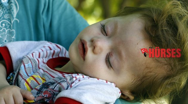11 AYLIK BEBEK HAREKET EDEMİYOR