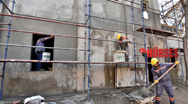 Komşu Evi'nde çalışmalar son sürat