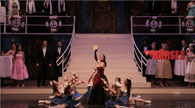 'Türk Pavarotti' sahnede