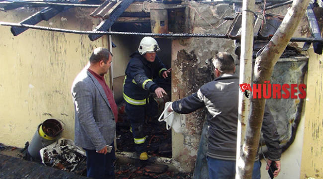 Antalya'da gecekondu yangını korkuttu