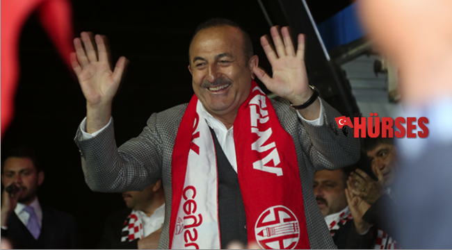 Çavuşoğlu, Tütüncü’nün mitingine katıldı