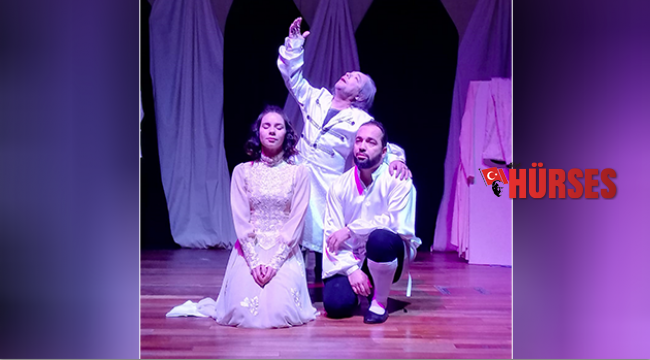 'Tarla Kuşuydu Juliet’ sahnelendi