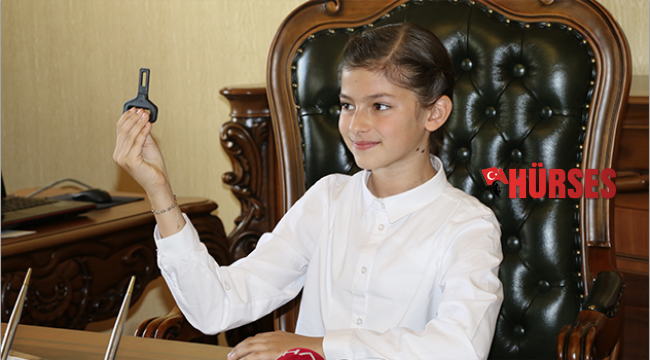 İlk talimat emniyet kemeri tokası oldu