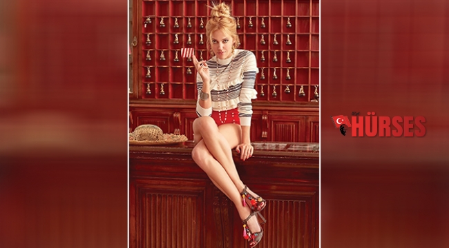 Meryem Uzerli güzelliğiyle dikkat çekiyor