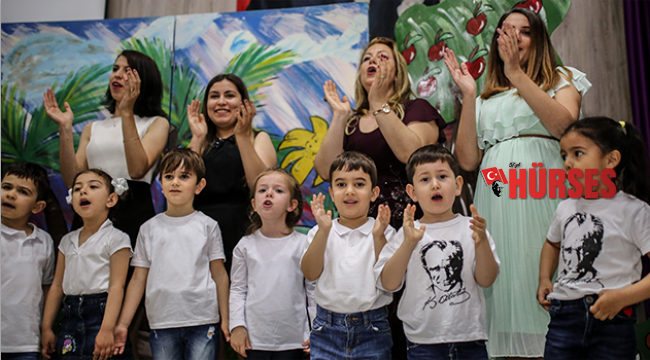 Minikler, 'İngilizce Günü'nde buluştu