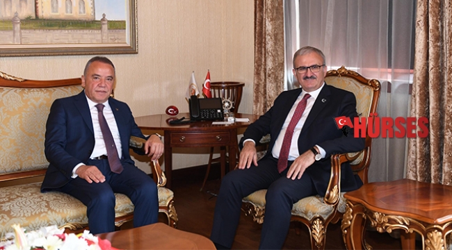 Vali Münir Karaloğlu, 31 Mart yerel seçimlerini böyle değerlendirdi: Antalya’da yeni  bir sayfa açıldı
