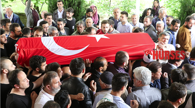 Arkeolog gözyaşları  içinde defnedildi