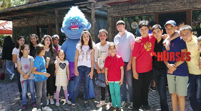 Dinopark’ta buluştular