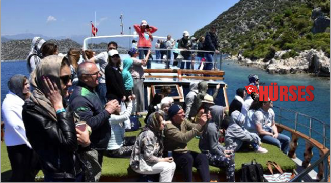 Kekova'ya turlar başladı