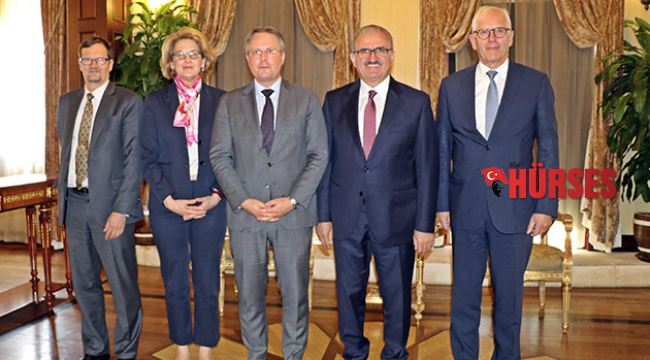 Vali İskandinav temsilcilerle görüştü