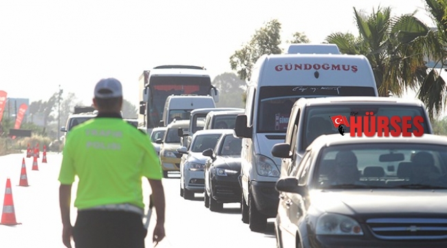 Antalya bayram trafiğine hazır