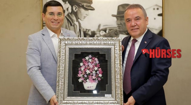 Başkan Böcek  Tütüncü'yü ağırladı