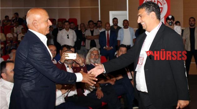 Fikret Öztürk vakıf başkanı oluyor