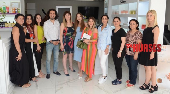 Organik Makyaj Ürünleri Seminerine yoğun ilgi
