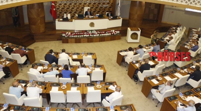 Ücretsiz ulaşım yetkisi Böcek’te