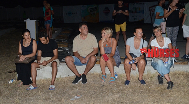 DERYA ULUĞ COŞTURDU