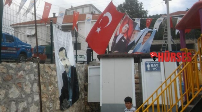 Kumluca’da poster tartışması