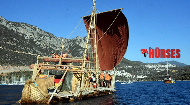 'Abora-IV' Kaş'a demir attı