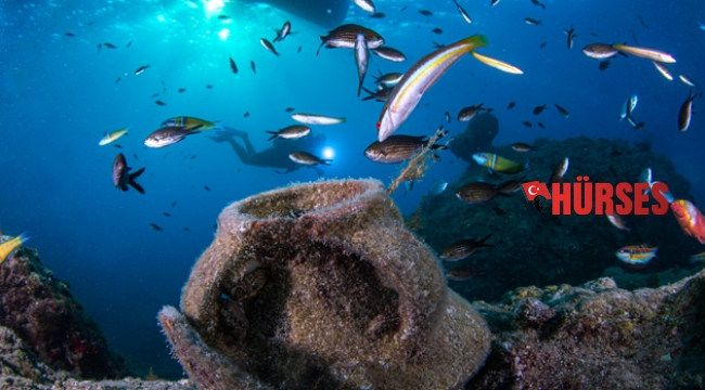 Kemer'de 100 bin kişi dalış yapıyor